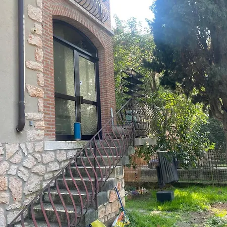 Piano House * فيرونا